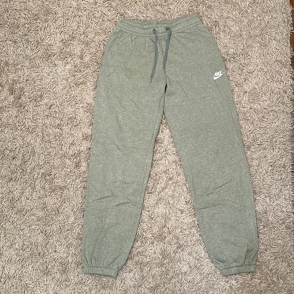 Nike Sweatpant Joggers